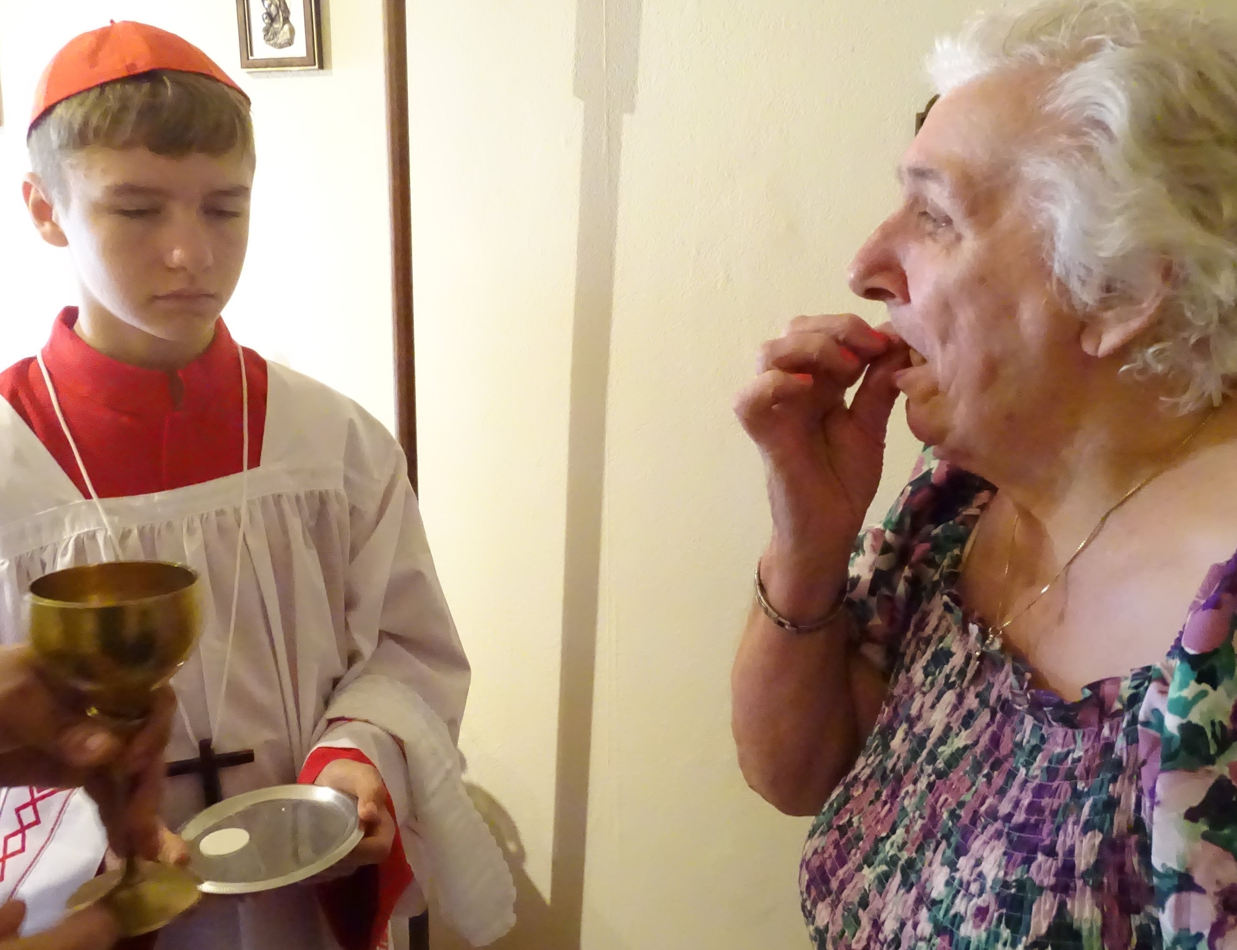 12 consecration episcopale de roger magnan le 12 octobre 2024 12 