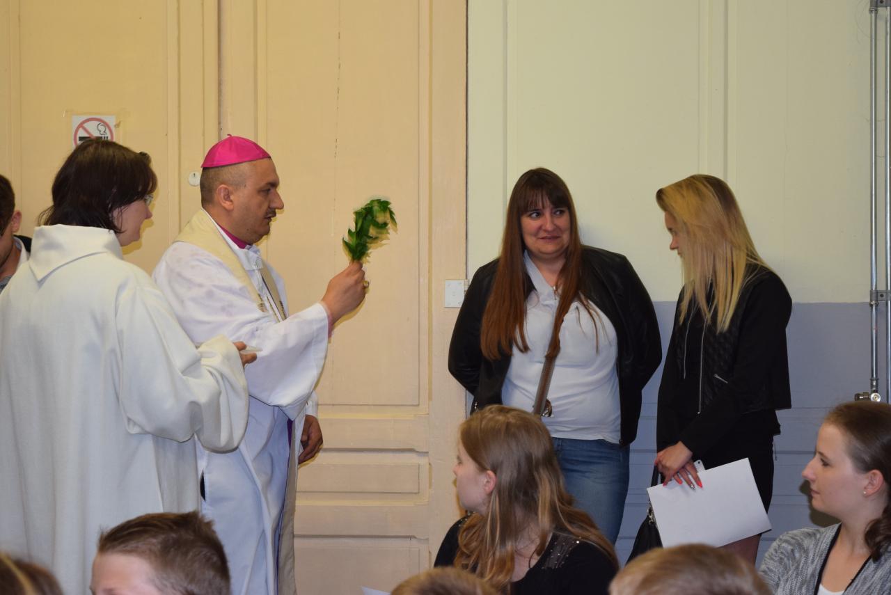 Baptême de Corentin le 18 juin 2016 à Roux salle St Michel