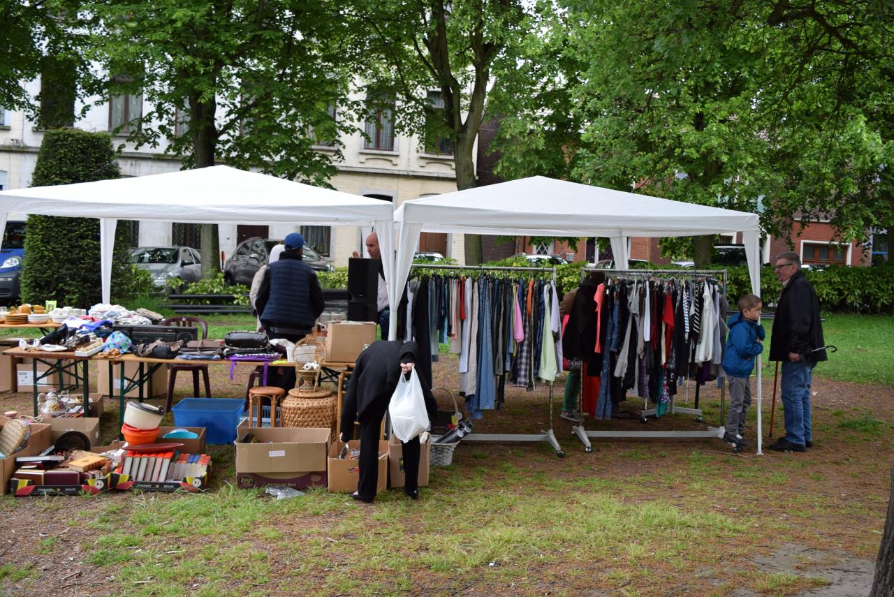 Le dimanche 22 mai 2016 journée brocante