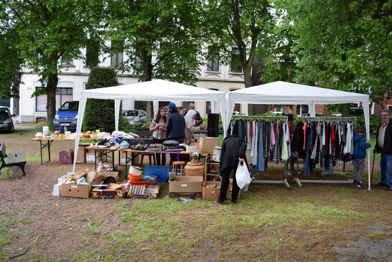 Le dimanche 22 mai 2016 journée brocante