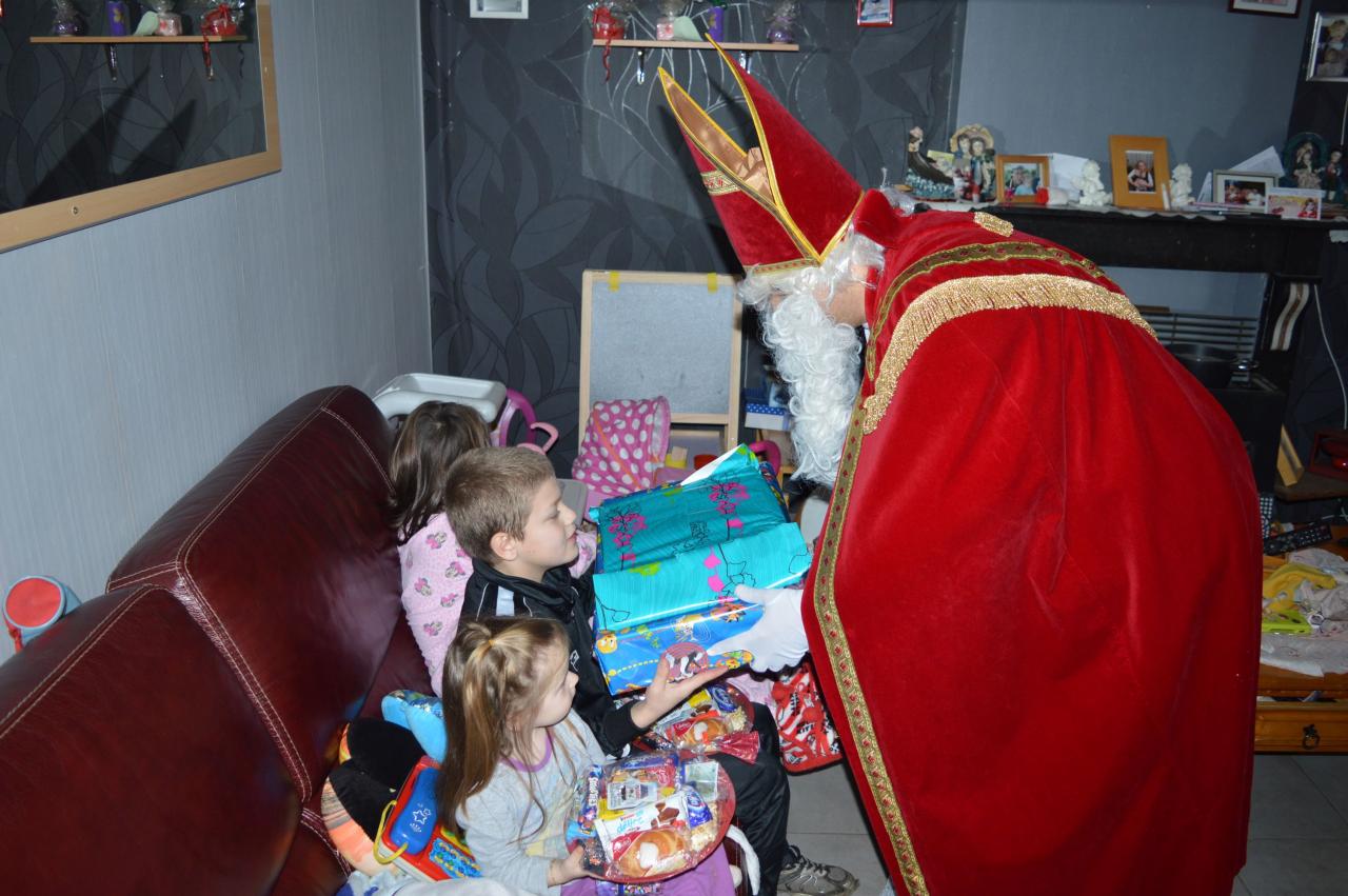Passage de St-Nicolas samedi 5 décembre 2015