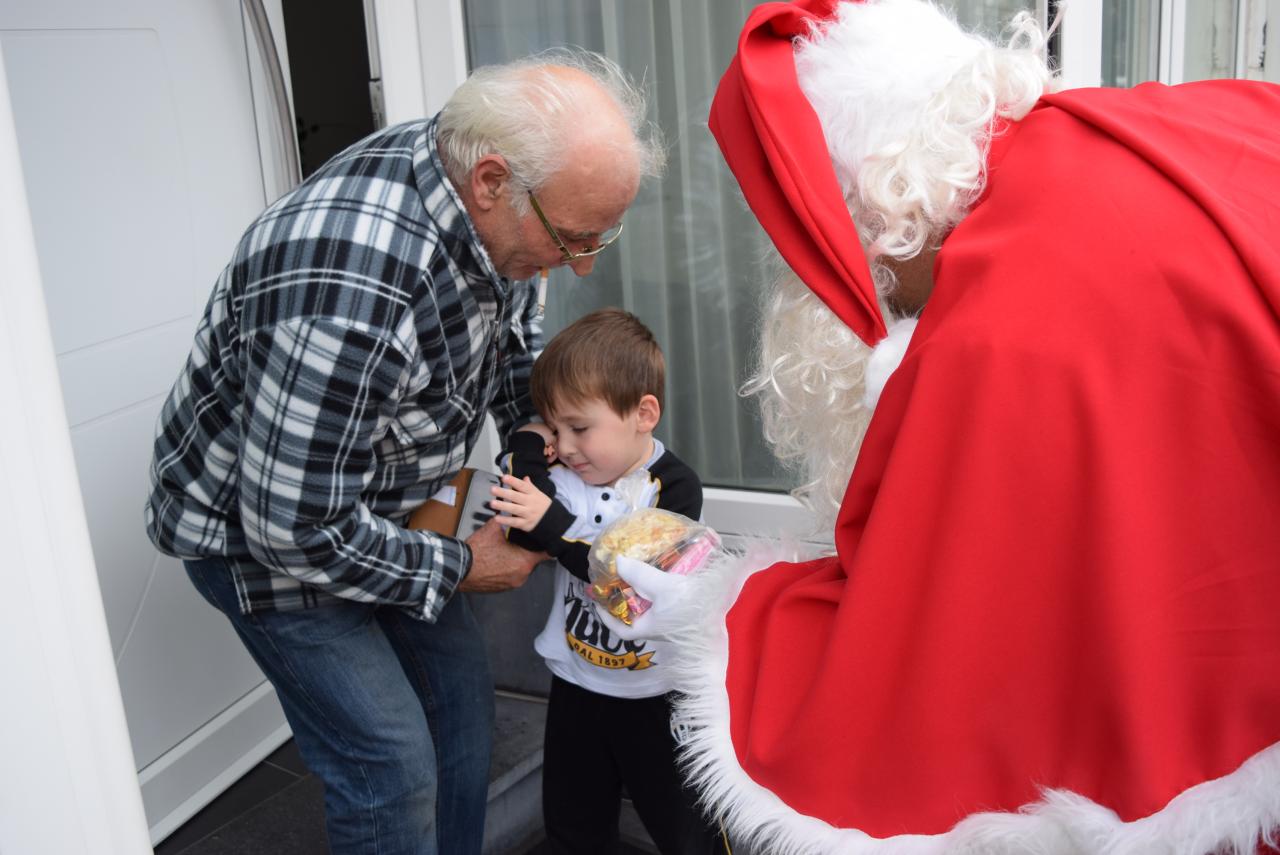 Passage du Père Noël jeudi 24 décembre 2015