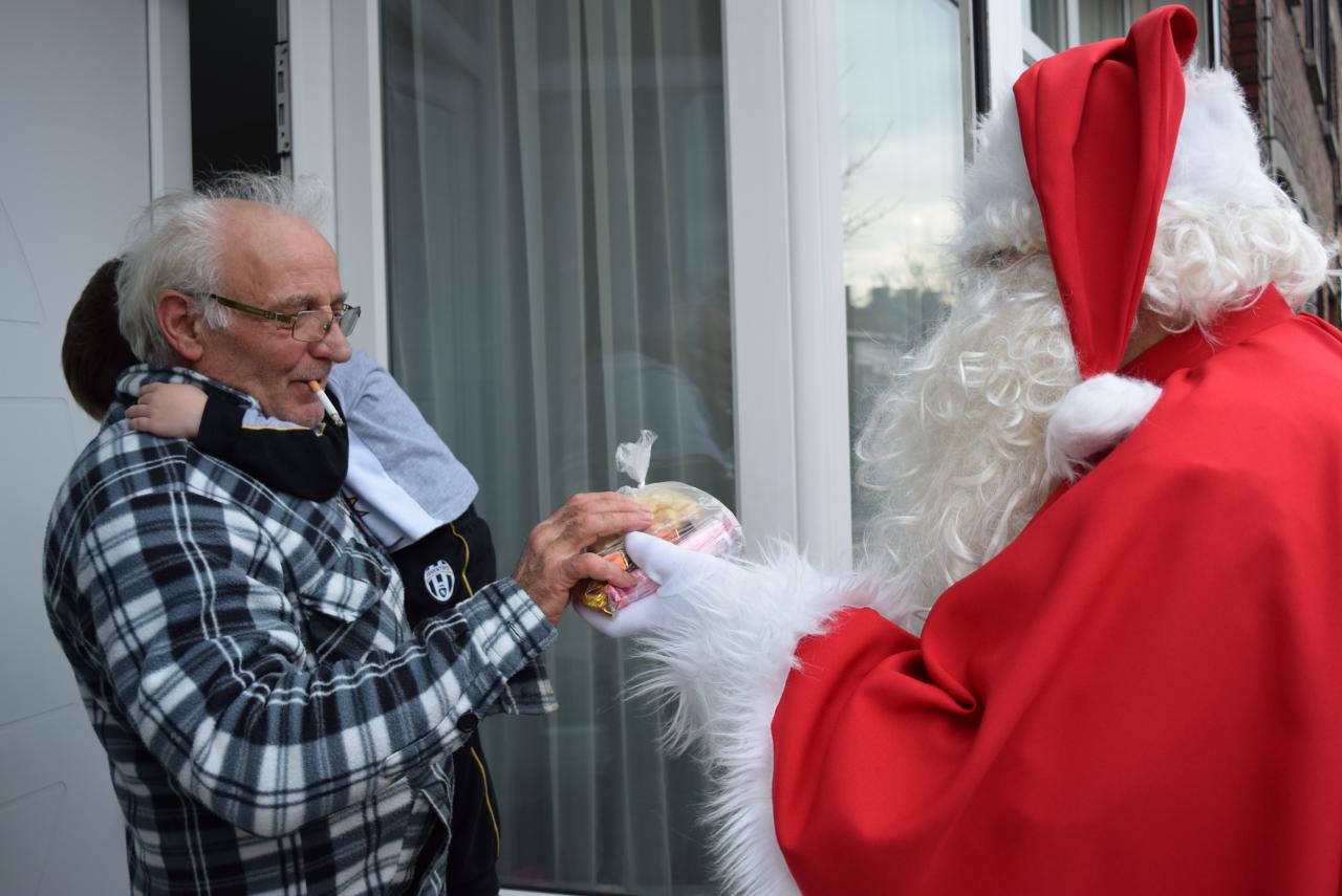 Passage du Père Noël jeudi 24 décembre 2015
